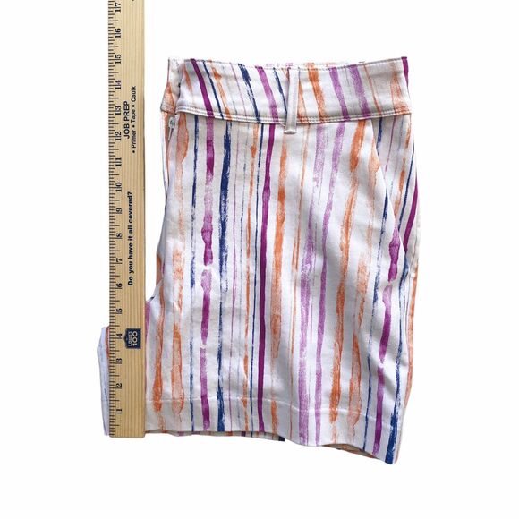 Isaac Mizrahi Shorts Womens Size 12 Striped White Multi-Colored Stretch 4” Insea - Picture 8 of 9